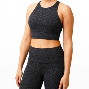 NWOT Lululemon Energy Bra High Neck
Long Line